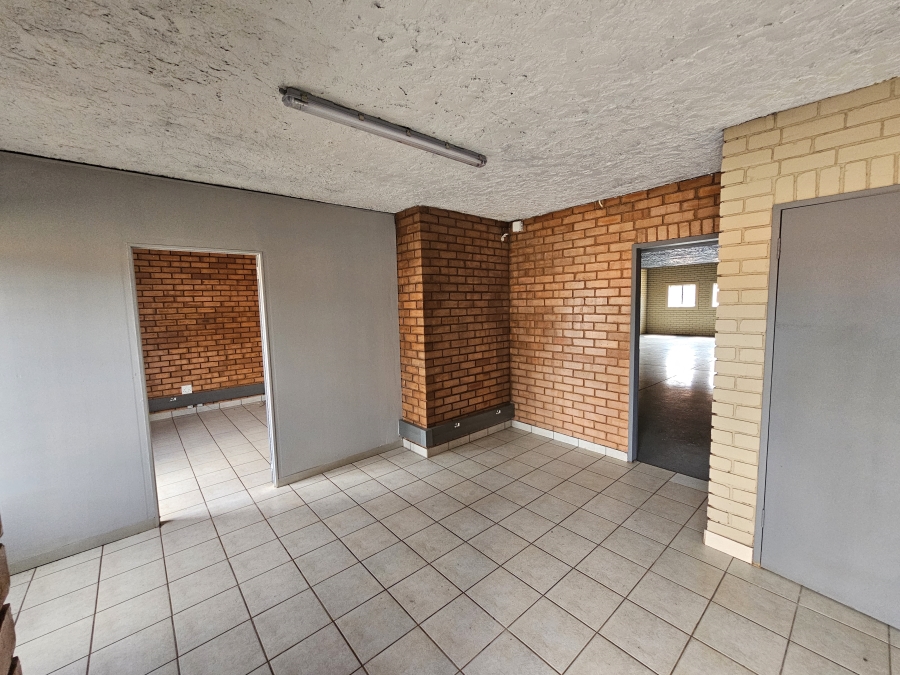 To Let Commercial Property for Rent in Hennops Park Industrial Gauteng