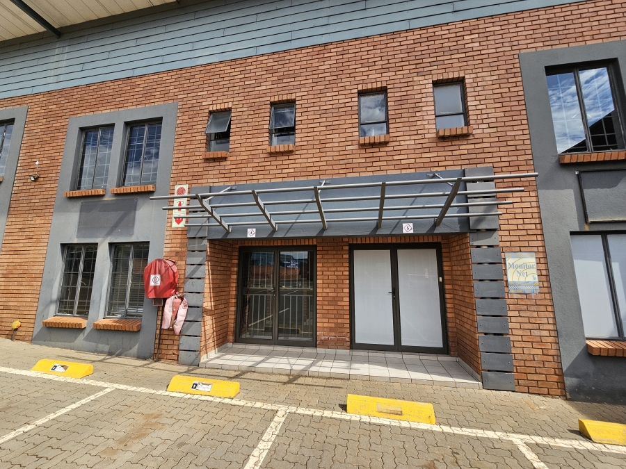 To Let Commercial Property for Rent in Hennops Park Industrial Gauteng
