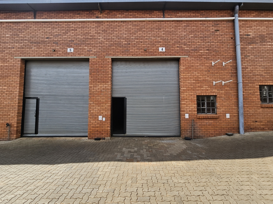 To Let Commercial Property for Rent in Hennops Park Industrial Gauteng