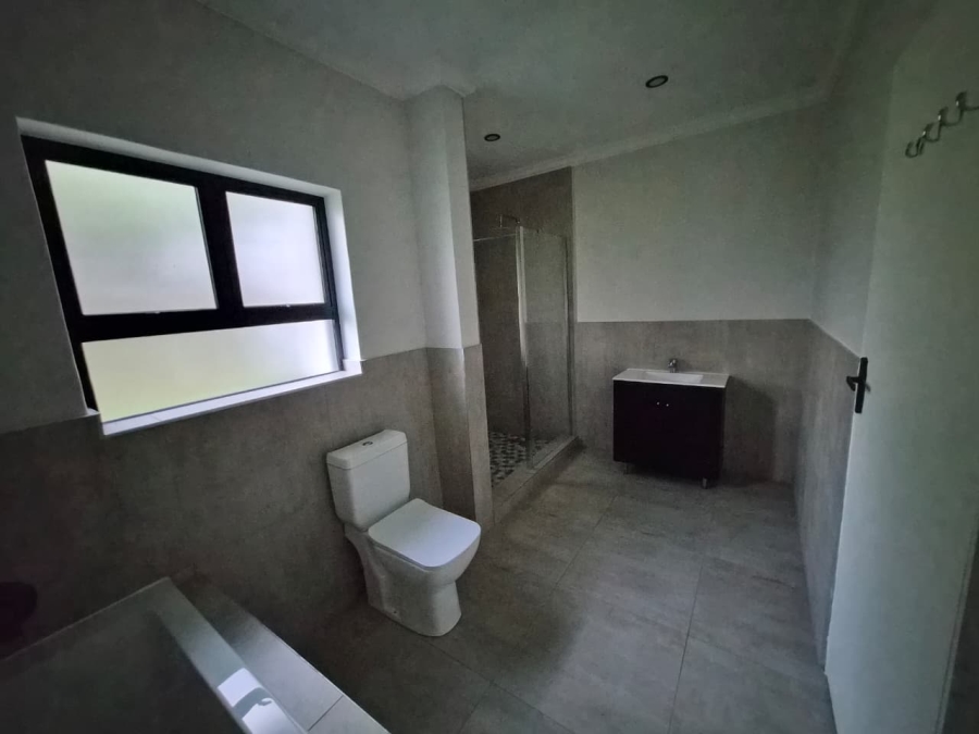 4 Bedroom Property for Sale in Rooihuiskraal North Gauteng