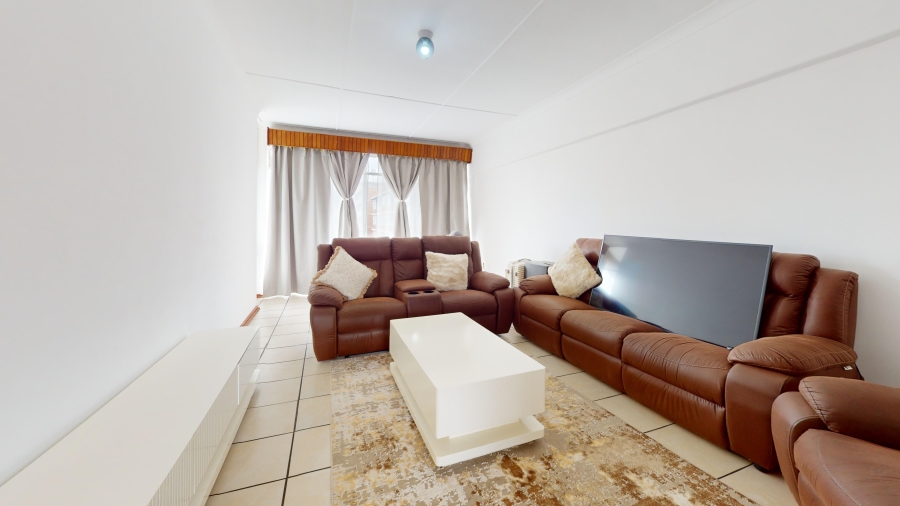 2 Bedroom Property for Sale in Marlands Gauteng