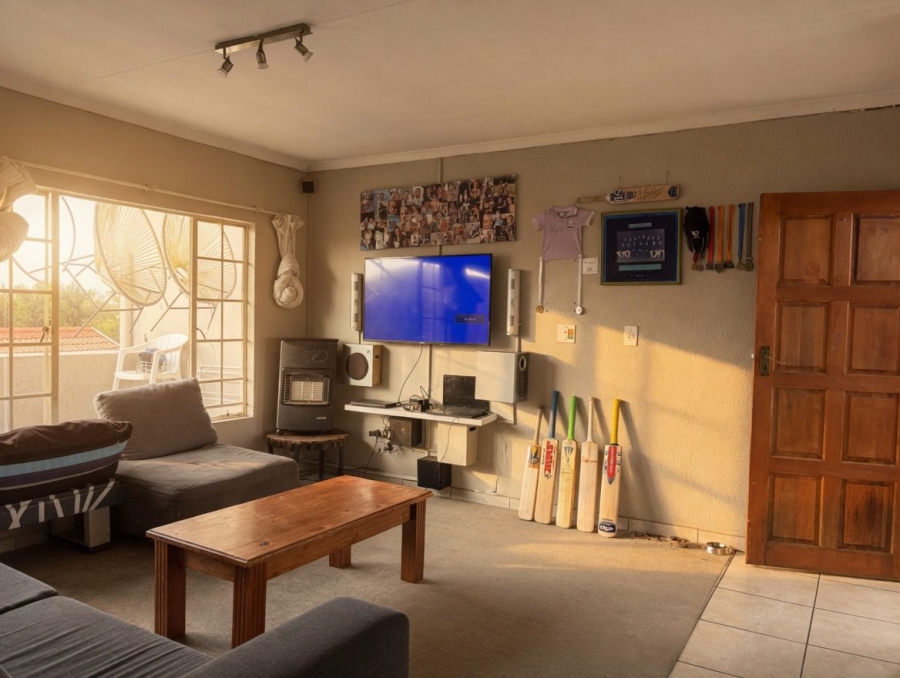2 Bedroom Property for Sale in Radiokop Gauteng