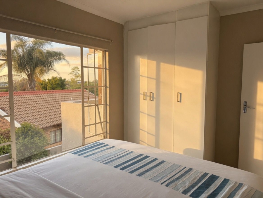 2 Bedroom Property for Sale in Radiokop Gauteng
