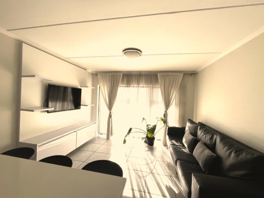 To Let 2 Bedroom Property for Rent in Crowthorne AH Gauteng