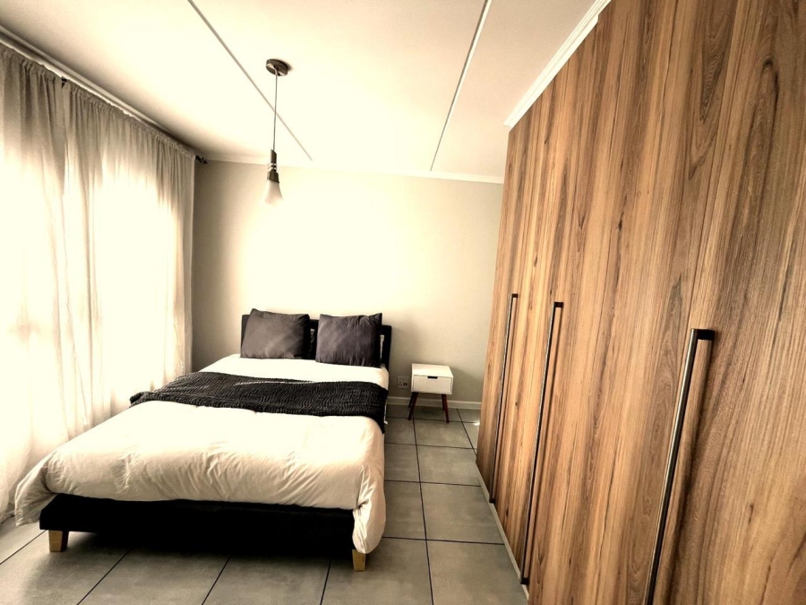 To Let 2 Bedroom Property for Rent in Crowthorne AH Gauteng