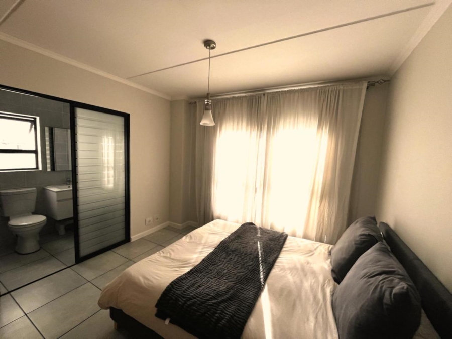 To Let 2 Bedroom Property for Rent in Crowthorne AH Gauteng