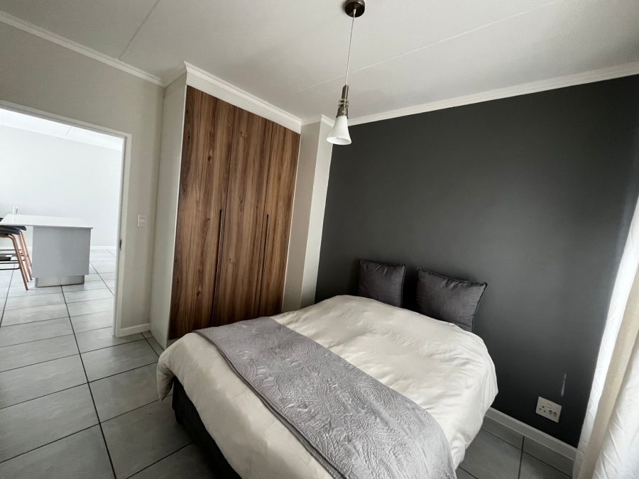 To Let 2 Bedroom Property for Rent in Crowthorne AH Gauteng