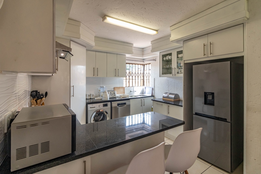 4 Bedroom Property for Sale in Pomona Gauteng