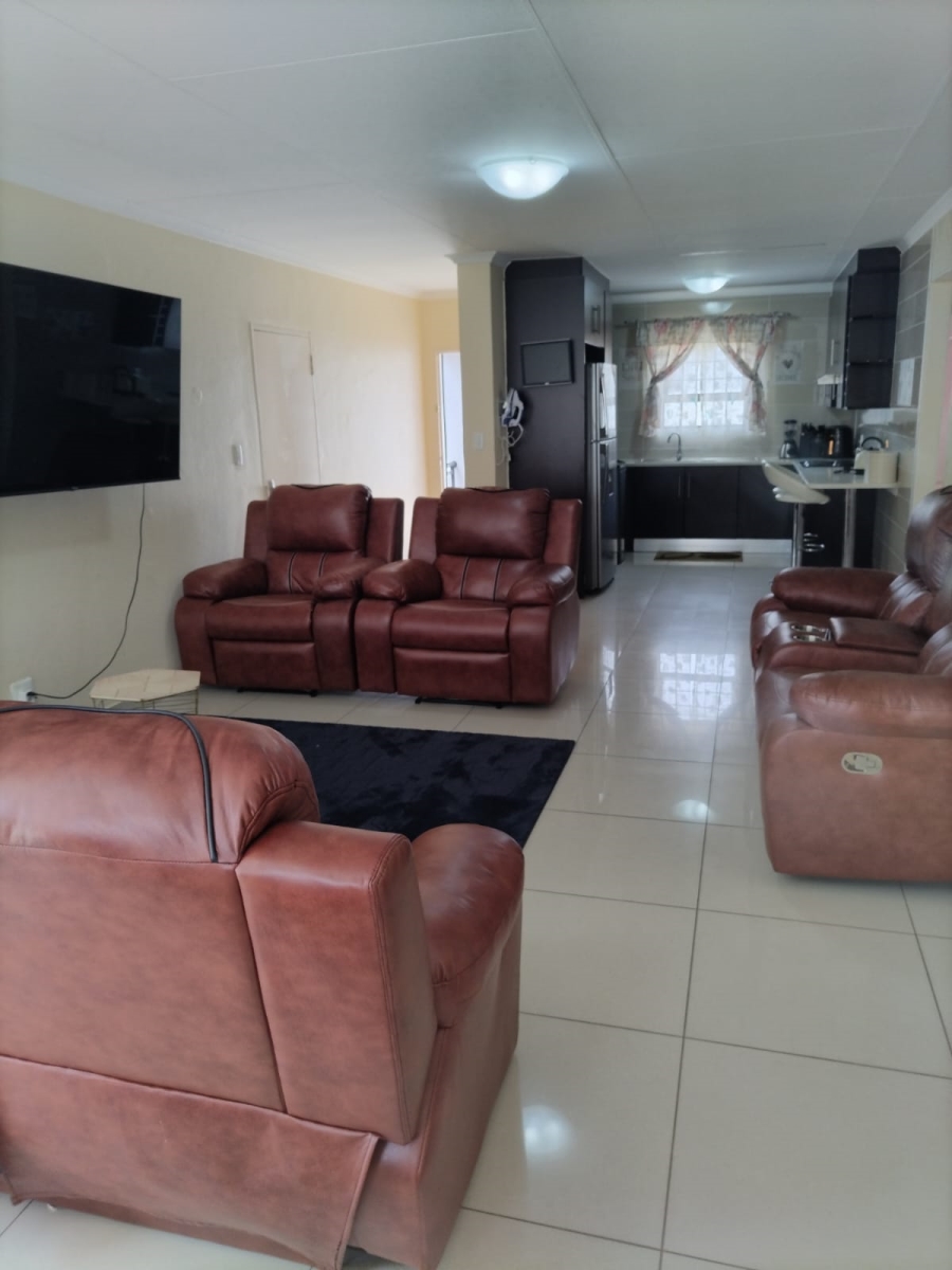 3 Bedroom Property for Sale in Parkrand Gauteng