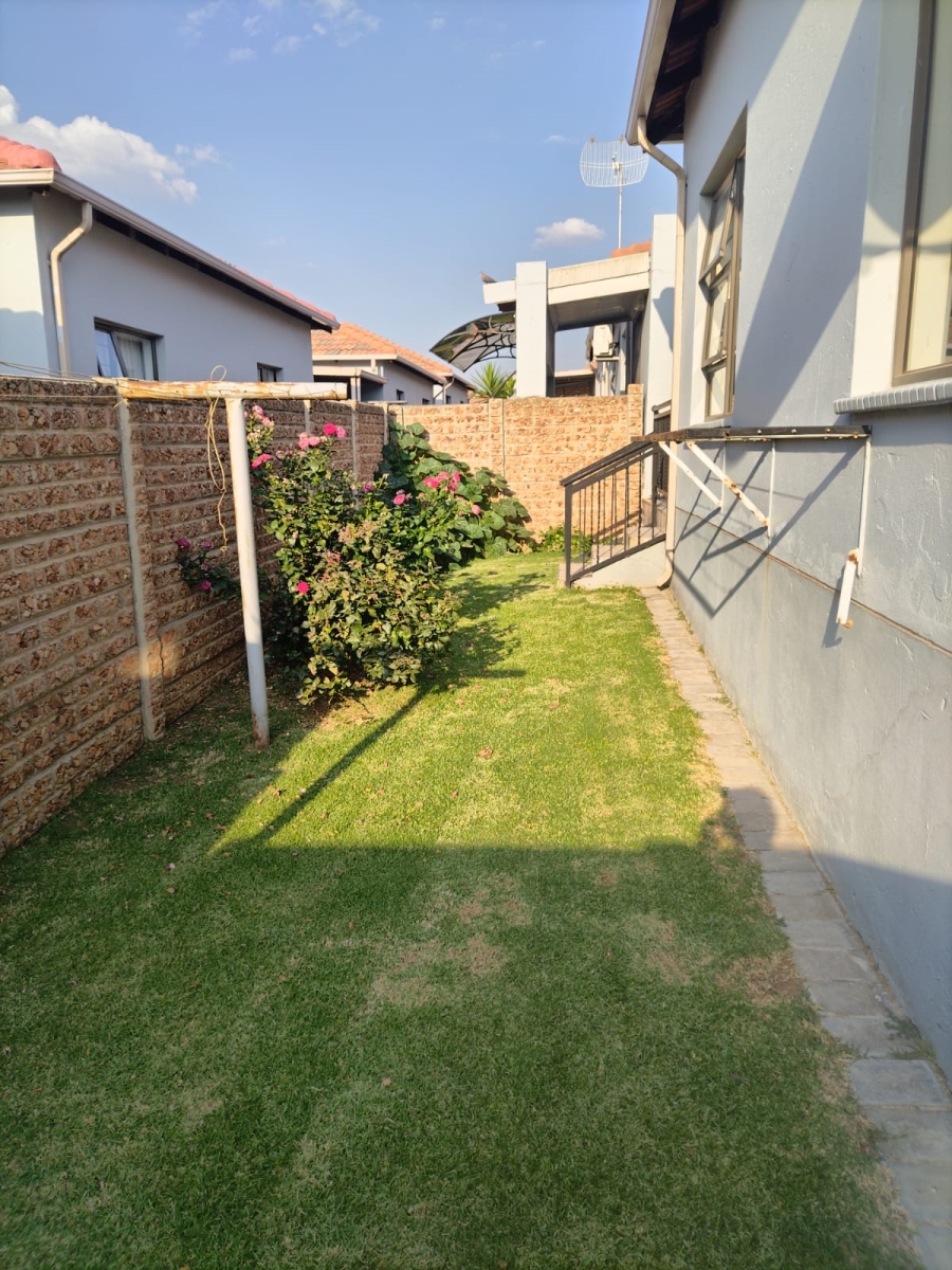 3 Bedroom Property for Sale in Parkrand Gauteng
