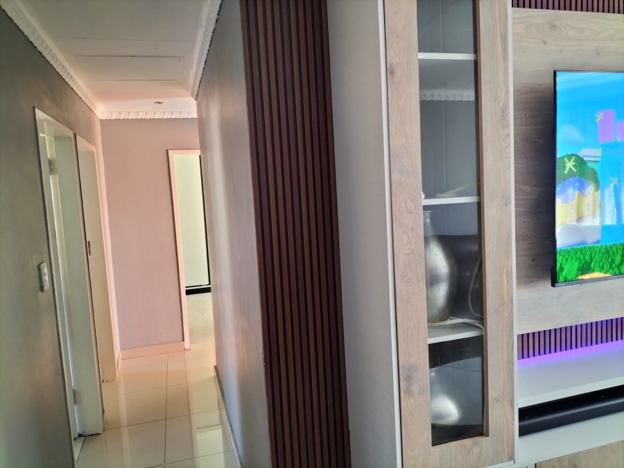 3 Bedroom Property for Sale in Amandasig Gauteng