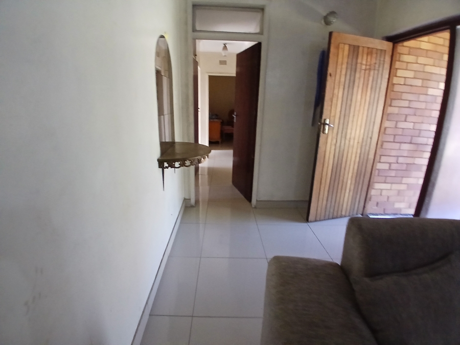 3 Bedroom Property for Sale in Dunnottar Gauteng