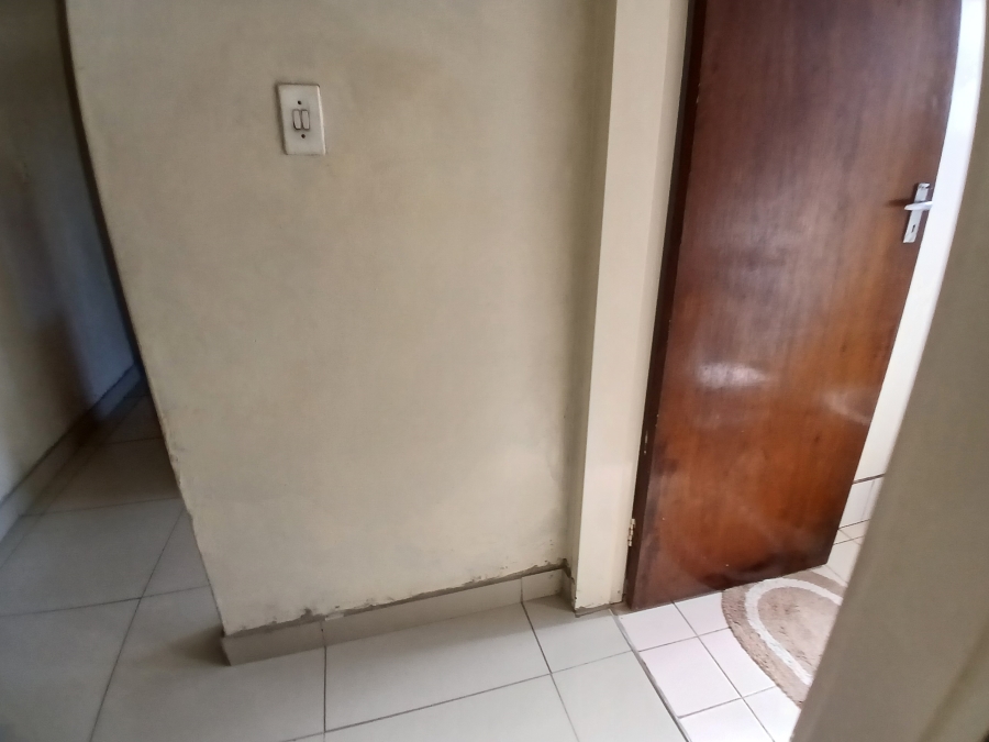 3 Bedroom Property for Sale in Dunnottar Gauteng