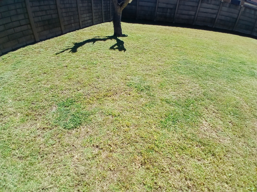 3 Bedroom Property for Sale in Dunnottar Gauteng