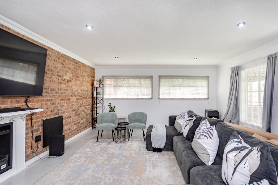 4 Bedroom Property for Sale in Albemarle Gauteng