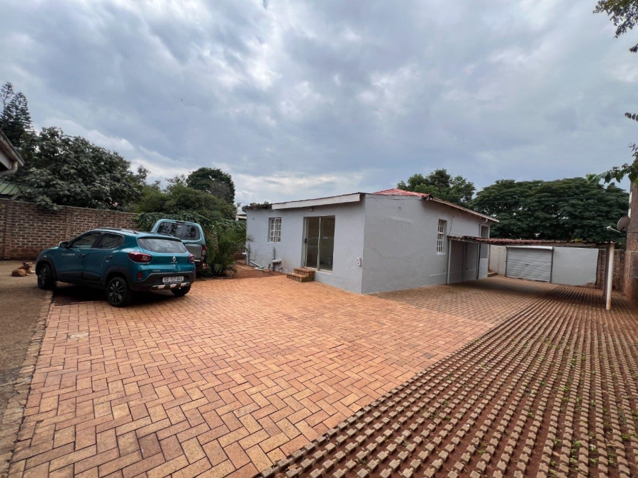 To Let 3 Bedroom Property for Rent in Westdene Gauteng