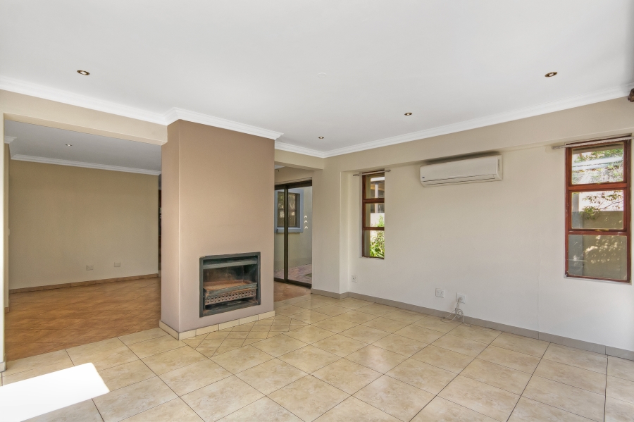 5 Bedroom Property for Sale in Valley View Estate Gauteng