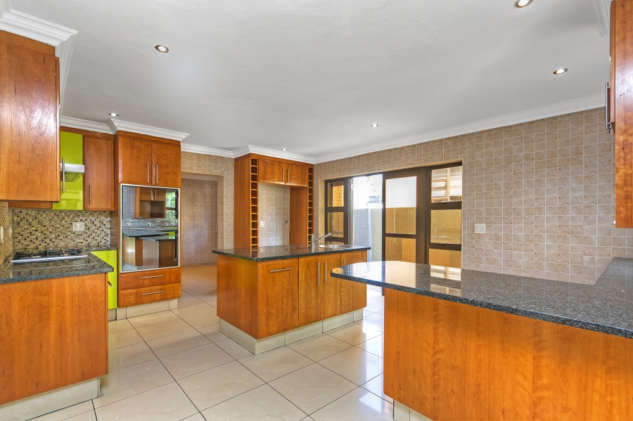 5 Bedroom Property for Sale in Valley View Estate Gauteng