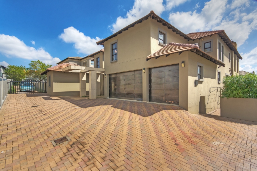 5 Bedroom Property for Sale in Valley View Estate Gauteng