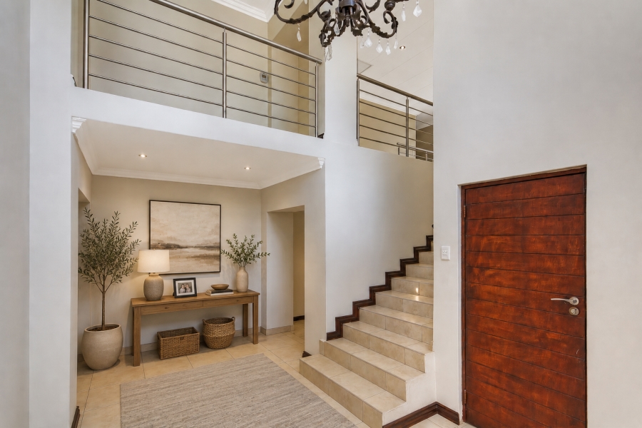 5 Bedroom Property for Sale in Valley View Estate Gauteng