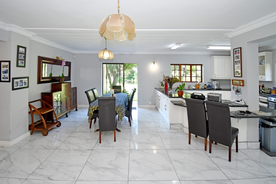 5 Bedroom Property for Sale in Beaulieu Gauteng