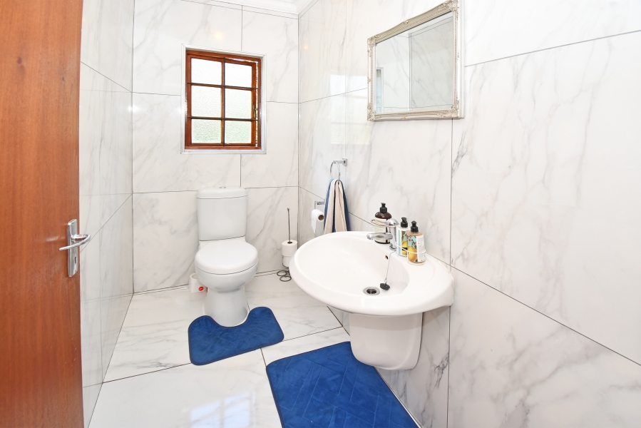 5 Bedroom Property for Sale in Beaulieu Gauteng