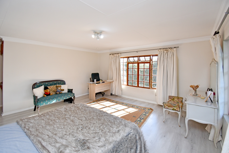 5 Bedroom Property for Sale in Beaulieu Gauteng