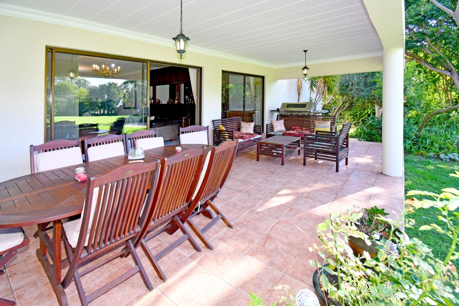 5 Bedroom Property for Sale in Beaulieu Gauteng