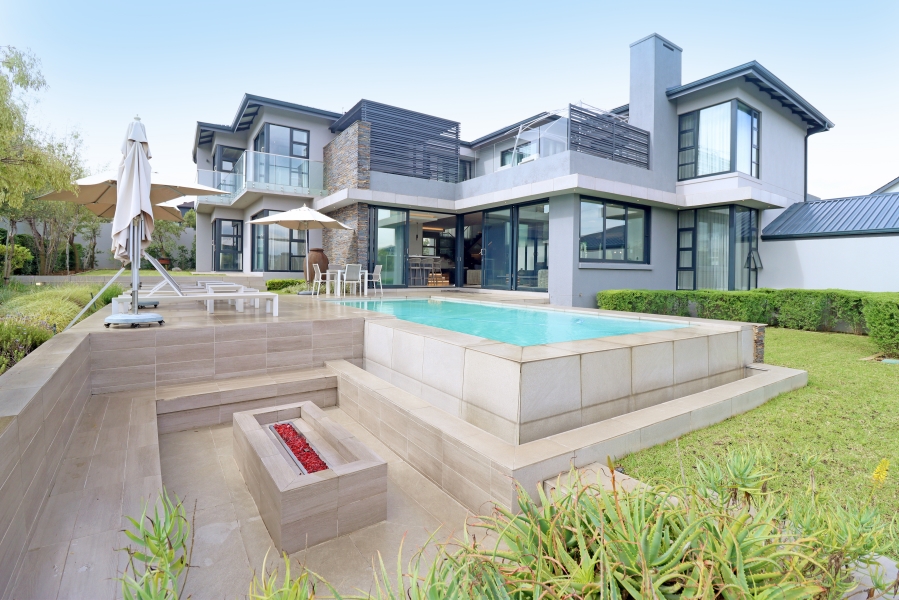 5 Bedroom Property for Sale in Waterfall Country Estate Gauteng