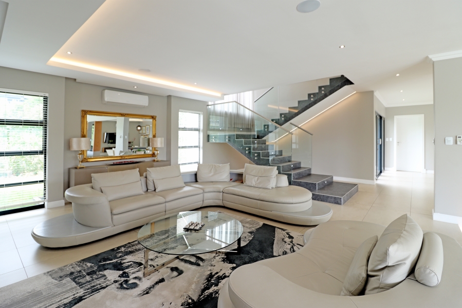 5 Bedroom Property for Sale in Waterfall Country Estate Gauteng