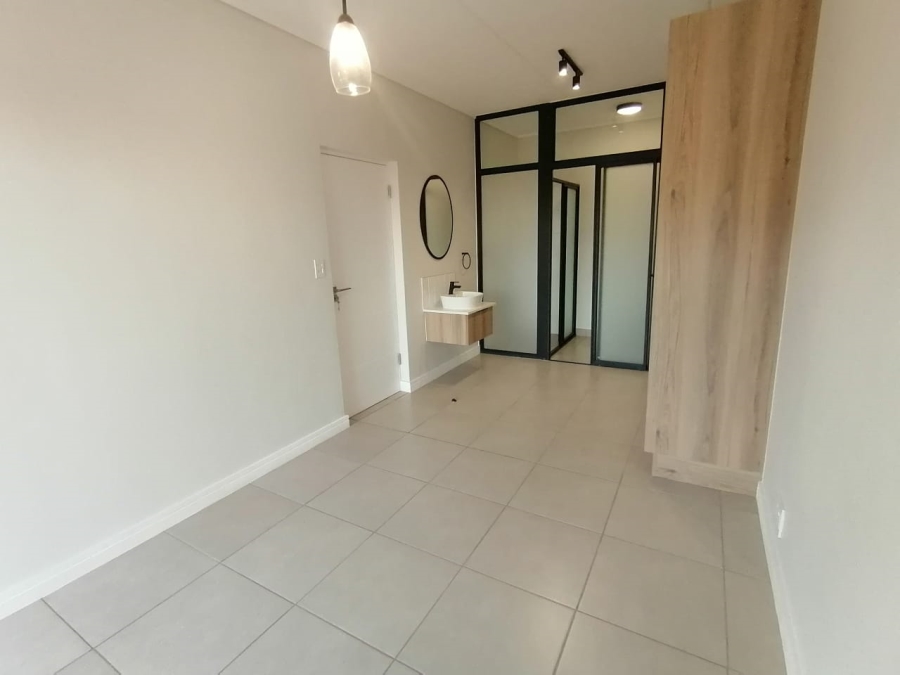 To Let 2 Bedroom Property for Rent in Mulbarton Gauteng