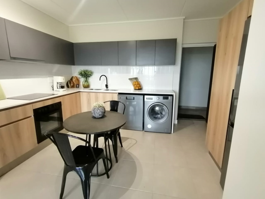 To Let 2 Bedroom Property for Rent in Mulbarton Gauteng