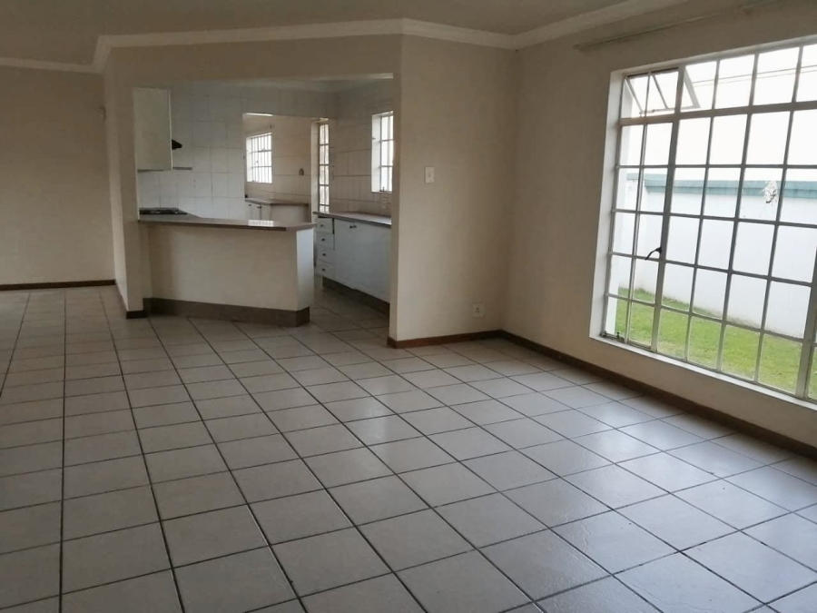3 Bedroom Property for Sale in Hectorton Gauteng