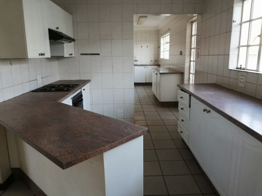 3 Bedroom Property for Sale in Hectorton Gauteng