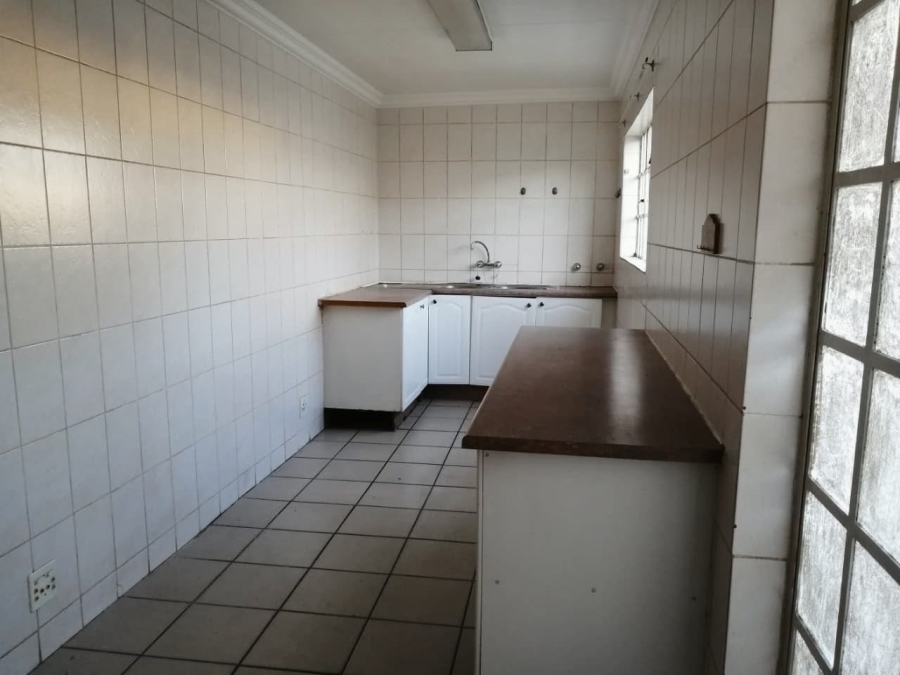 3 Bedroom Property for Sale in Hectorton Gauteng
