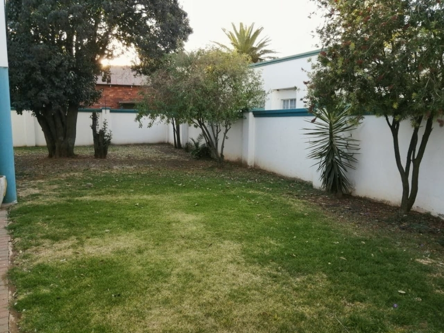 3 Bedroom Property for Sale in Hectorton Gauteng