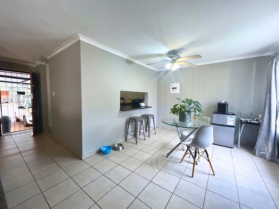 2 Bedroom Property for Sale in Hennopspark Gauteng