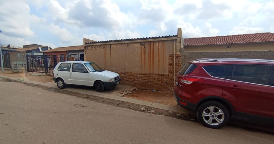 2 Bedroom Property for Sale in Olievenhoutbosch Gauteng