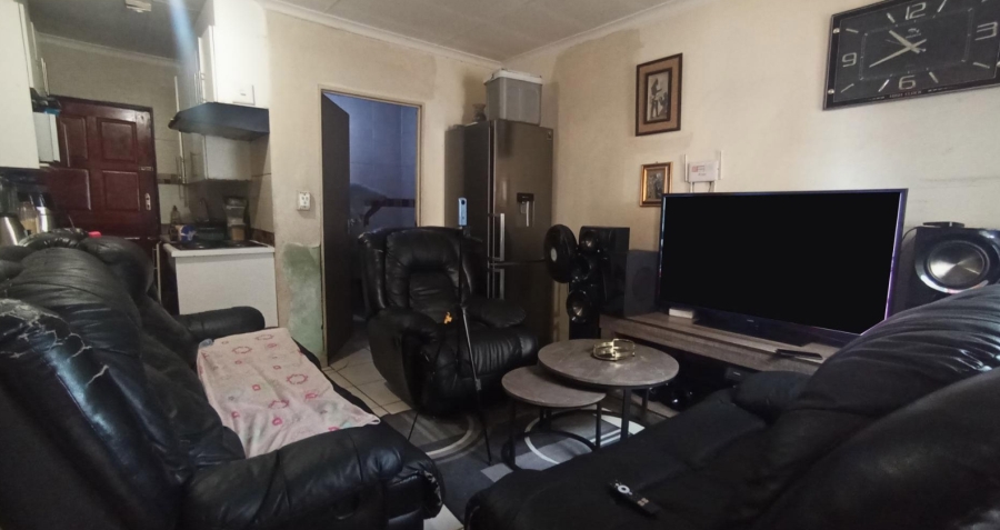2 Bedroom Property for Sale in Olievenhoutbosch Gauteng