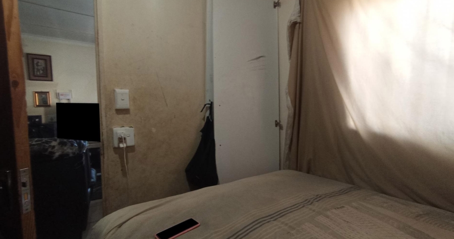 2 Bedroom Property for Sale in Olievenhoutbosch Gauteng