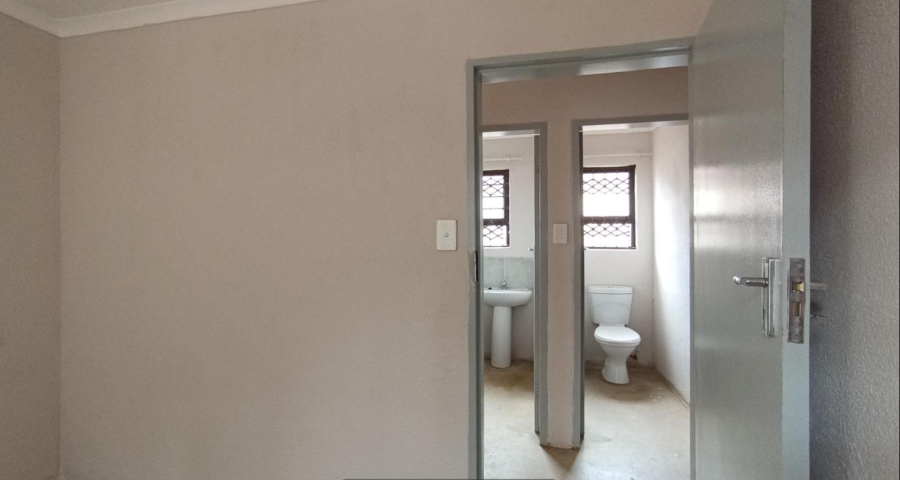 3 Bedroom Property for Sale in Soshanguve East Gauteng