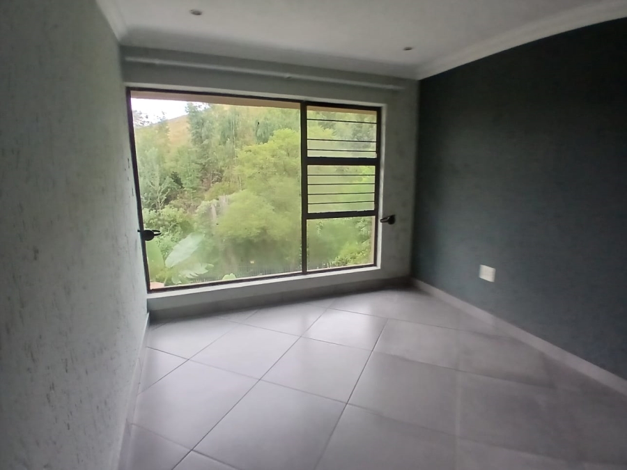 3 Bedroom Property for Sale in Roodekrans Gauteng