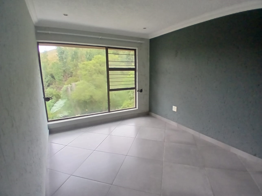 3 Bedroom Property for Sale in Roodekrans Gauteng