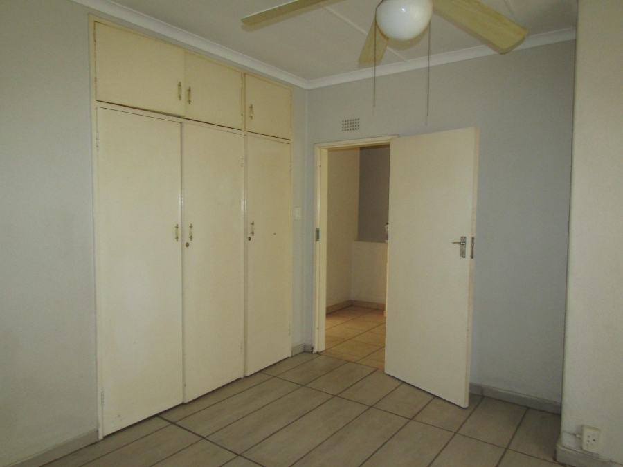 To Let 3 Bedroom Property for Rent in Mondeor Gauteng