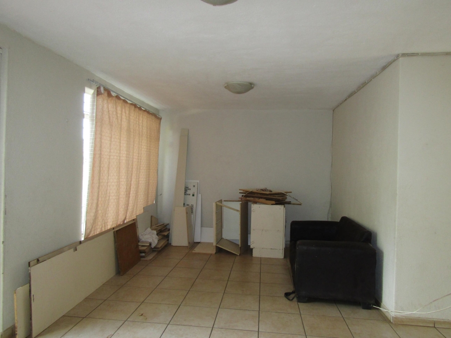 To Let 3 Bedroom Property for Rent in Mondeor Gauteng