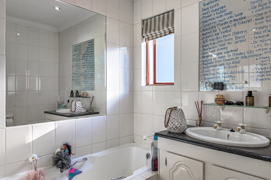 3 Bedroom Property for Sale in Morningside Gauteng