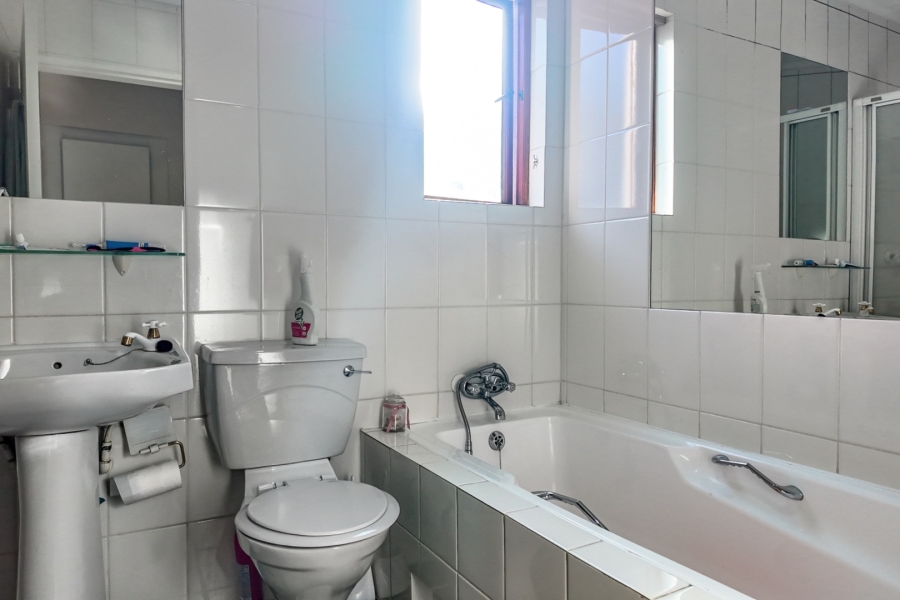 3 Bedroom Property for Sale in Morningside Gauteng