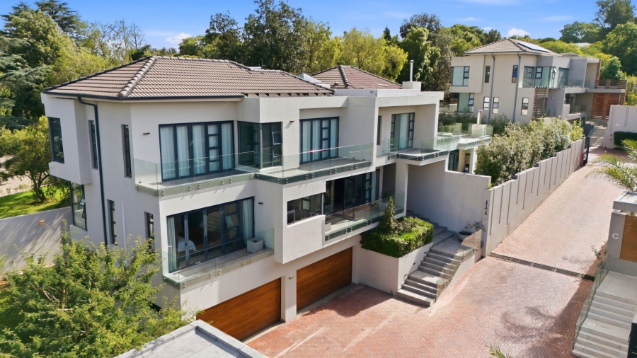 5 Bedroom Property for Sale in Bryanston East Gauteng