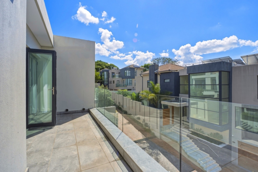 5 Bedroom Property for Sale in Bryanston East Gauteng