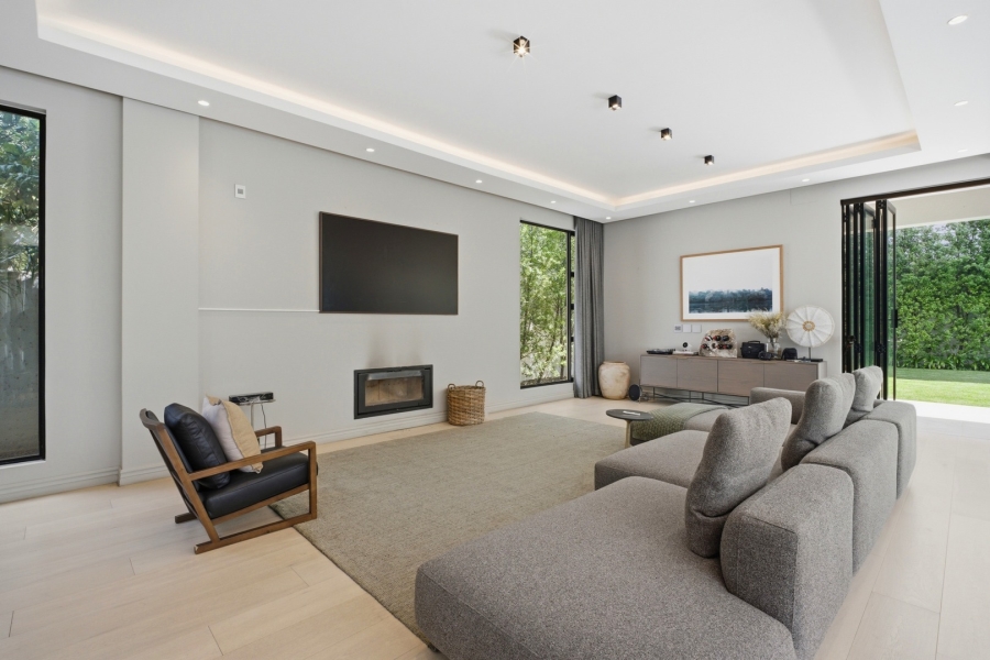 5 Bedroom Property for Sale in Bryanston East Gauteng